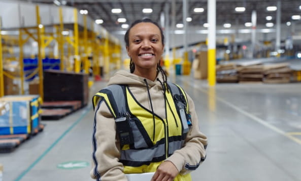 Warehouse & Fulfillment Center Workers Warehouse & Fulfillment Center Workers